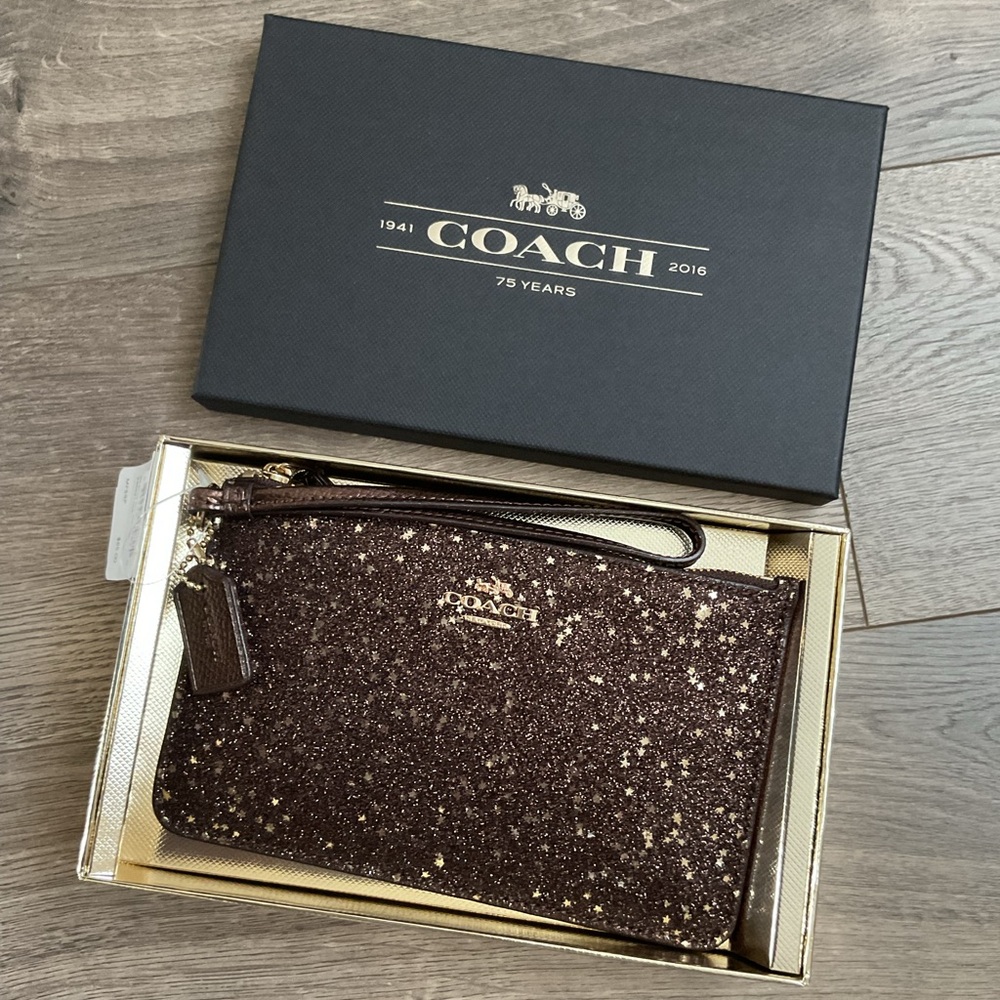 Coach wristlet, New with Tags and box. - Picture 4 of 7